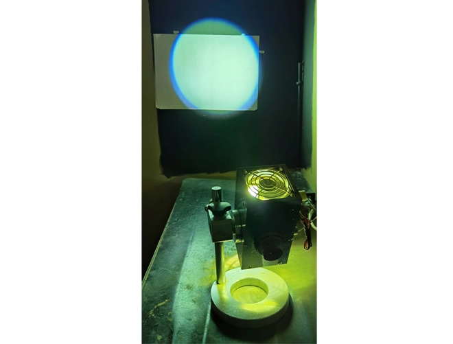 Spécification des moules pour verres de lunettes