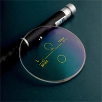 Verres de lunettes multifocaux et progressifs 1.59 PC en polycarbonate optique pour lunettes de lecture.